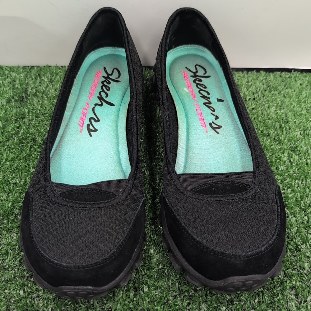 Skechers Relaxed Fit Shoes Women's 7 M Black Bikers Skim Slip In Loafer Sneakers - Picture 3 of 15